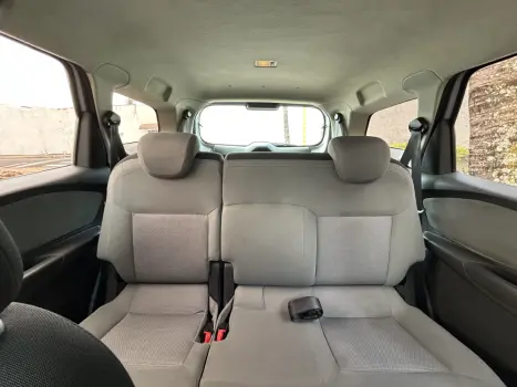 CHEVROLET Spin 1.8 4P FLEX LTZ 7 LUGARES AUTOM�TICO, Foto 15