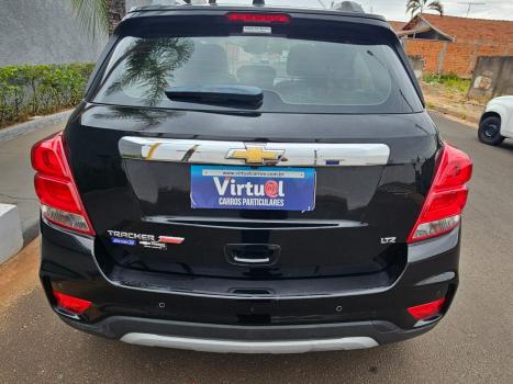 CHEVROLET Tracker 1.4 16V 4P FLEX LTZ TURBO AUTOMÁTICO, Foto 4 CHEVROLET Tracker 1.4 16V 4P FLEX LTZ TURBO AUTOMÁTICO, Foto 4