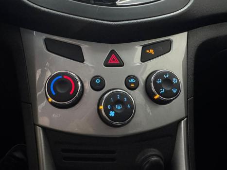 CHEVROLET Tracker 1.8 16V 4P FLEX LTZ AUTOM�TICO, Foto 14