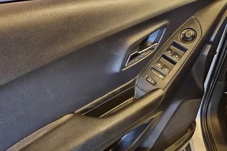 CHEVROLET Tracker 1.4 16V 4P FLEX LT TURBO AUTOM�TICO, Foto 18