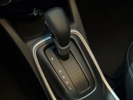 CHEVROLET Tracker 1.0 12V 4P FLEX TURBO LT AUTOM�TICO, Foto 2