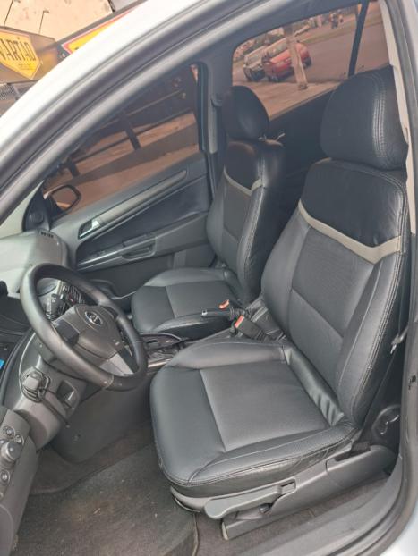CHEVROLET Vectra Hatch 2.0 4P FLEX GT, Foto 8