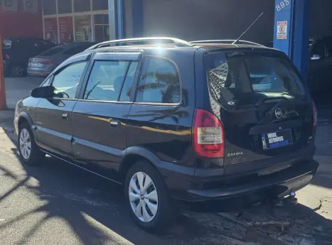 CHEVROLET Zafira 2.0 4P FLEX EXPRESSION 7 LUGARES AUTOM�TICO, Foto 6