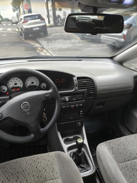 CHEVROLET Zafira 2.0 4P ELEGANCE, Foto 8