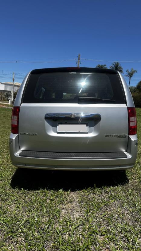 CHRYSLER Town & Country 3.8 V6 12V 4P LIMITED AUTOMTICO, Foto 3
