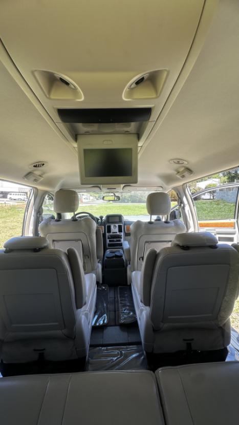 CHRYSLER Town & Country 3.8 V6 12V 4P LIMITED AUTOMTICO, Foto 11