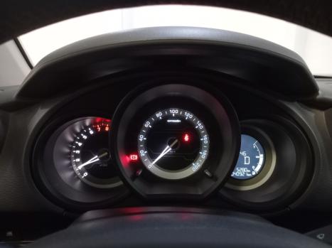 CITROEN C3 1.6 16V 4P FLEX VTI 120 EXCLUSIVE AUTOM�TICO, Foto 10