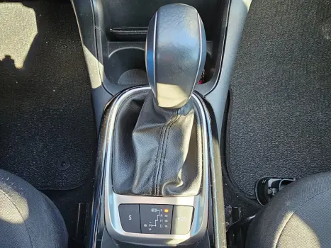 CITROEN C4 Cactus 1.6 16V 4P VTI 120 FLEX FEEL, Foto 10 CITROEN C4 Cactus 1.6 16V 4P VTI 120 FLEX FEEL, Foto 10