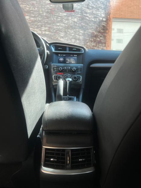 CITROEN C4 Sedan 1.6 16V 4P LOUNGE TENDANCE THP TURBO AUTOM�TICO, Foto 9