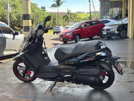 DAFRA Citycom 300 I , Foto 3