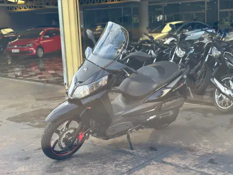 DAFRA Citycom 300 I , Foto 4