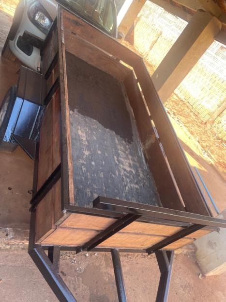 DANUSA A.T. Botucatu Danusa REBOQUE, Foto 1 DANUSA A.T. Botucatu Danusa REBOQUE, Foto 1