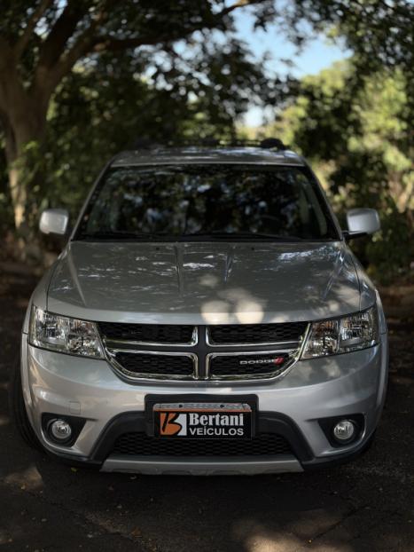 DODGE Journey 3.6 V6 24V 4P SXT AUTOM�TICO, Foto 6