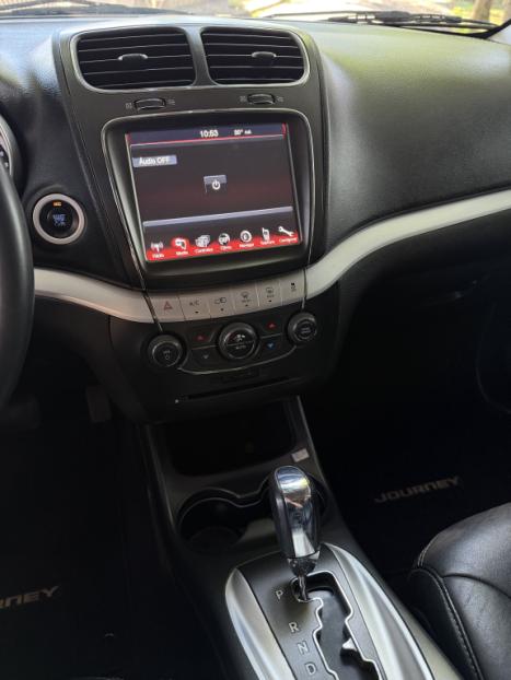 DODGE Journey 3.6 V6 24V 4P SXT AUTOM�TICO, Foto 19