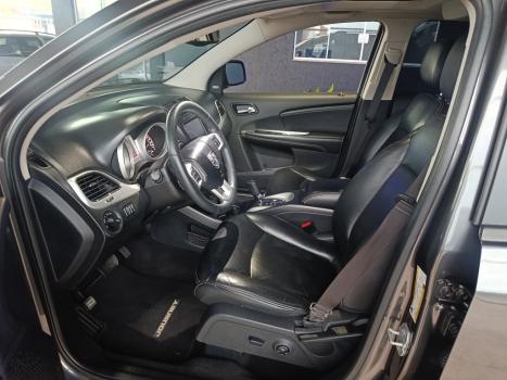 DODGE Journey 3.6 V6 24V 4P RT AUTOMÁTICO 7 LUGARES, Foto 12