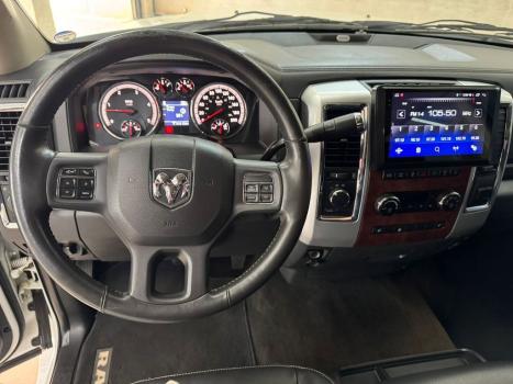 DODGE Ram 6.7 I6 24V 4P 2500 LARAMIE 4X4 TURBODIESEL  AUTOM�TICO CABINE DUPLA, Foto 11