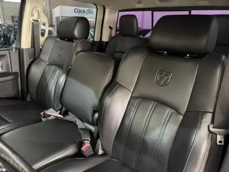DODGE Ram 6.7 I6 24V 4P 2500 LARAMIE 4X4 TURBODIESEL  AUTOM�TICO CABINE DUPLA, Foto 16