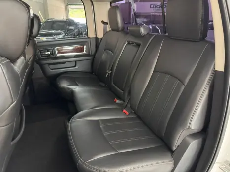 DODGE Ram 6.7 I6 24V 4P 2500 LARAMIE 4X4 TURBODIESEL  AUTOM�TICO CABINE DUPLA, Foto 17