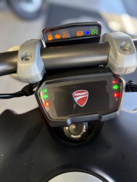 DUCATI Diavel 1200 CARBON, Foto 2