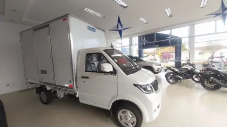 EFFA MOTORS V21 Cabine Simples 1.5 BA�, Foto 5