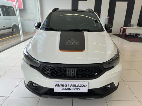 FIAT Argo 1.3 4P FLEX FIREFLY TREKKING AUTOMÁTICO CVT, Foto 2