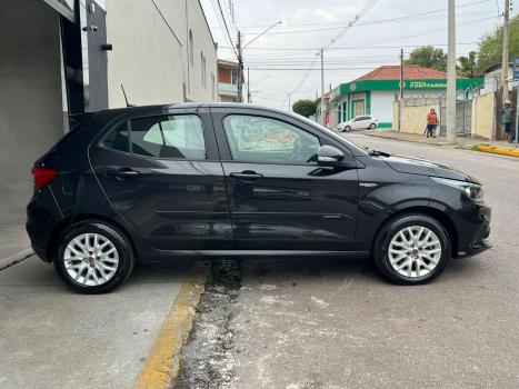 FIAT Argo 1.8 4P FLEX E.TORQ PRECISION, Foto 4 FIAT Argo 1.8 4P FLEX E.TORQ PRECISION, Foto 4