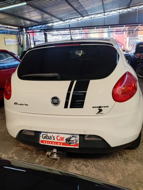FIAT Bravo 1.8 16V 4P FLEX SPORTING DUALOGIC AUTOMATIZADO, Foto 1 FIAT Bravo 1.8 16V 4P FLEX SPORTING DUALOGIC AUTOMATIZADO, Foto 1
