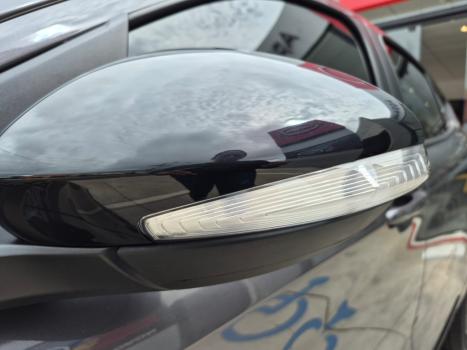 FIAT Cronos 1.3 4P FLEX DRIVE AUTOM�TICO CVT, Foto 15