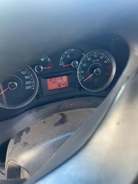 FIAT Doblo 1.4 4P FLEX ATTRACTIVE 7 LUGARES, Foto 2