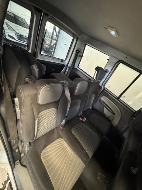 FIAT Doblo 1.8 16V 4P FLEX ESSENCE 7 LUGARES, Foto 7