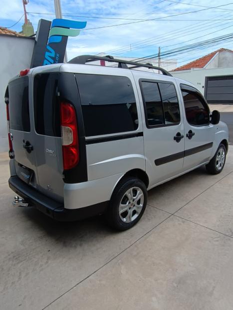 FIAT Doblo 1.8 16V 4P FLEX ESSENCE 7 LUGARES, Foto 4