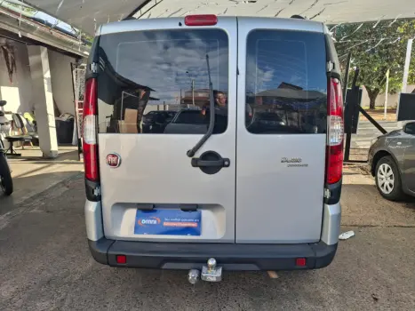 FIAT Doblo 1.8 16V 4P FLEX ESSENCE 7 LUGARES, Foto 4