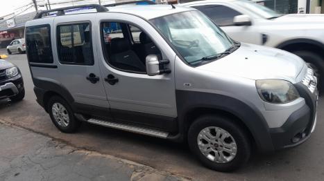 FIAT Doblo 1.8 16V 4P FLEX ADVENTURE 6 LUGARES, Foto 2