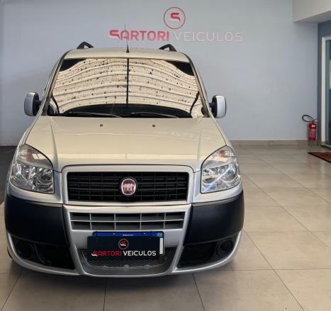 FIAT Doblo 1.8 16V 4P FLEX ESSENCE 7 LUGARES, Foto 2