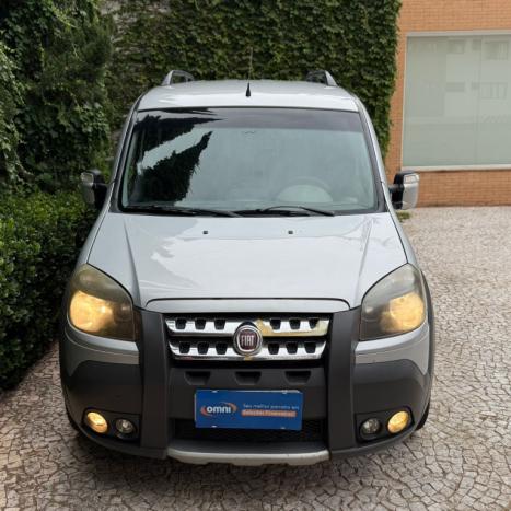 FIAT Doblo 1.8 4P FLEX ADVENTURE LOCKER 6 LUGARES, Foto 2