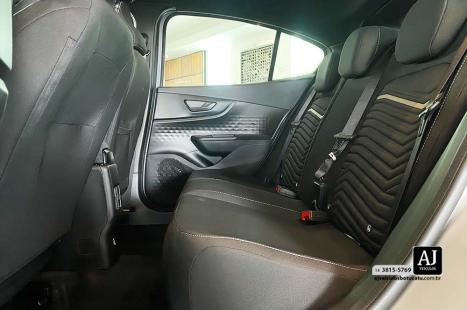 FIAT Fastback 1.0 12V 4P FLEX 200 TURBO AUTOMTICO CVT, Foto 15