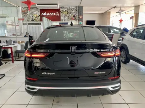 FIAT Fastback 1.3 16V 4P FLEX ABARTH TURBO 270 AUTOMÁTICO, Foto 5 FIAT Fastback 1.3 16V 4P FLEX ABARTH TURBO 270 AUTOMÁTICO, Foto 5