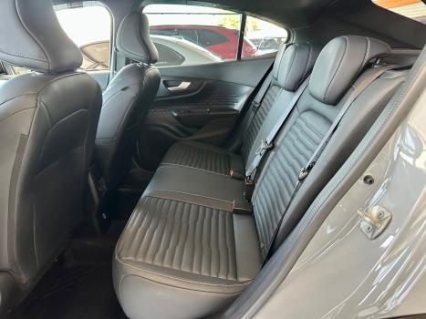 FIAT Fastback 1.3 16V 4P FLEX LIMITED EDITION TURBO 270 AUTOM�TICO, Foto 13