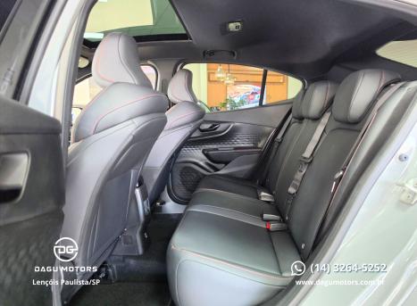 FIAT Fastback 1.3 16V 4P FLEX ABARTH TURBO 270 AUTOM�TICO, Foto 9