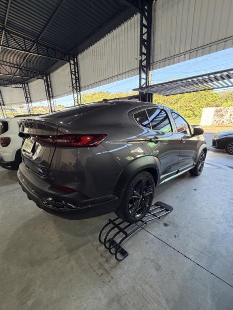 FIAT Fastback 1.3 16V 4P FLEX ABARTH TURBO 270 LIMITED EDITION AUTOM�TICO, Foto 4