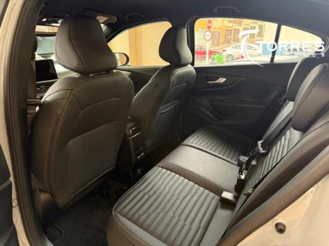 FIAT Fastback 1.3 16V 4P FLEX LIMITED EDITION TURBO 270 AUTOMÁTICO, Foto 6