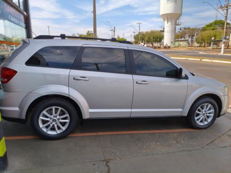 FIAT Freemont 2.4 16V 4P PRECISION AUTOMÁTICO 7 LUGARES, Foto 4 FIAT Freemont 2.4 16V 4P PRECISION AUTOMÁTICO 7 LUGARES, Foto 4