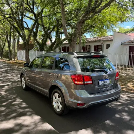 FIAT Freemont 2.4 16V 4P PRECISION AUTOMTICO 7 LUGARES, Foto 4