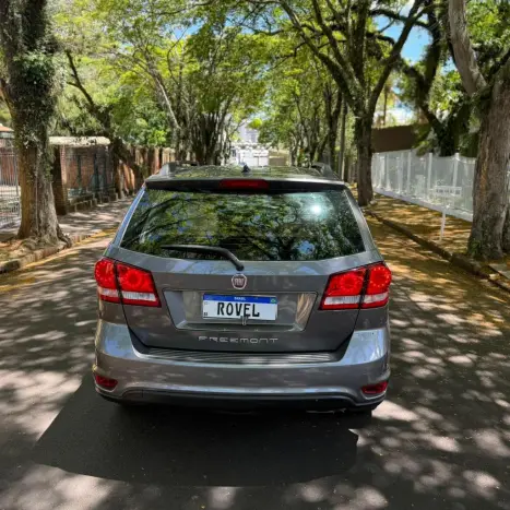 FIAT Freemont 2.4 16V 4P PRECISION AUTOMTICO 7 LUGARES, Foto 5