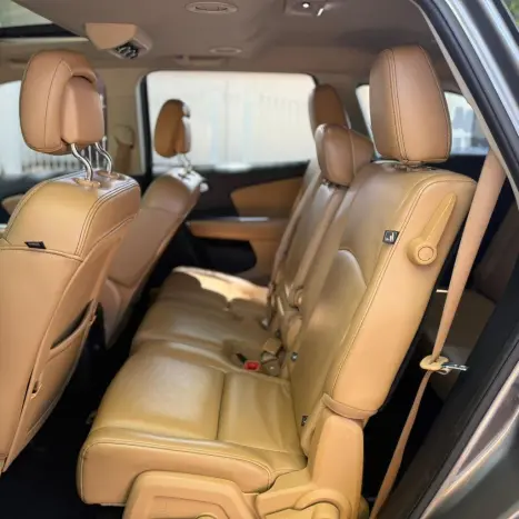 FIAT Freemont 2.4 16V 4P PRECISION AUTOMTICO 7 LUGARES, Foto 9