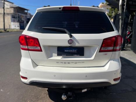 FIAT Freemont 2.4 16V 4P PRECISION AUTOMTICO 7 LUGARES, Foto 5