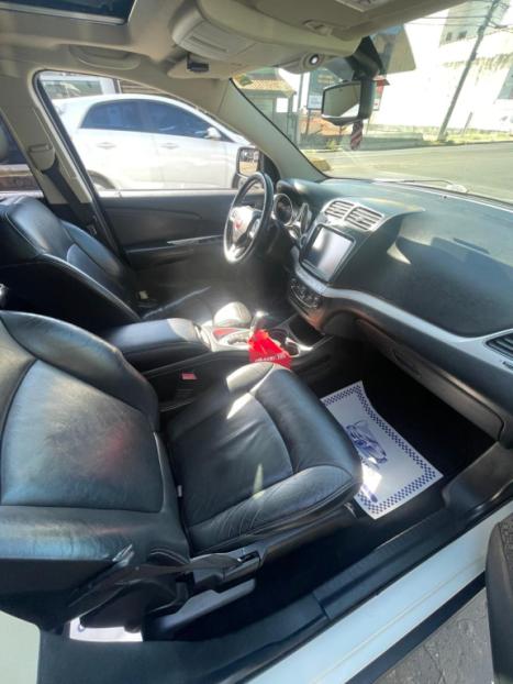 FIAT Freemont 2.4 16V 4P PRECISION AUTOMTICO 7 LUGARES, Foto 8