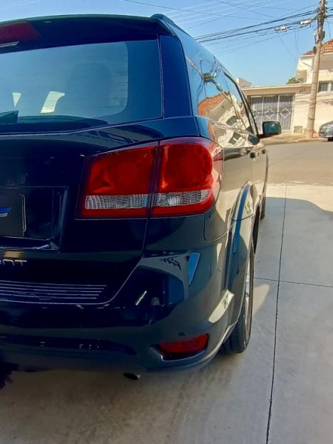 FIAT Freemont 2.4 16V 4P PRECISION AUTOMTICO 7 LUGARES, Foto 6