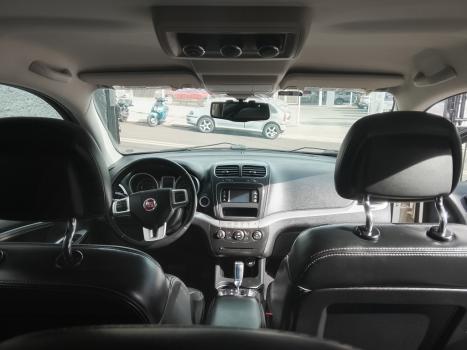 FIAT Freemont 2.4 16V 4P PRECISION AUTOM�TICO 7 LUGARES, Foto 3