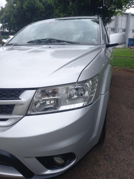 FIAT Freemont 2.4 16V 4P PRECISION AUTOMÁTICO 7 LUGARES, Foto 3